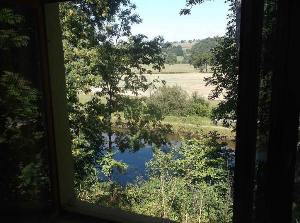 Fenetre Sur Loire Bed and Breakfast Iguerande Δωμάτιο φωτογραφία